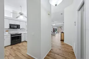 5604 37th St E, Bradenton, FL 34203 - Photo 3