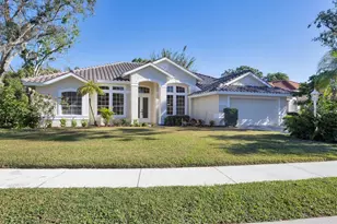 6615 Hunter Combe Crossing, University Park, FL 34201 - Photo 3