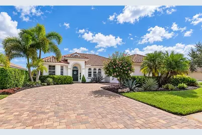9719 Discovery Terrace, Bradenton, FL 34212 - Photo 3