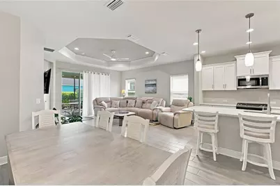 12736 Seasong Terrace, Lakewood Ranch, FL 34211 - Photo 15