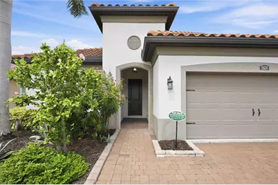 11624 Renaissance Boulevard, Venice, FL 34293 - Photo 5