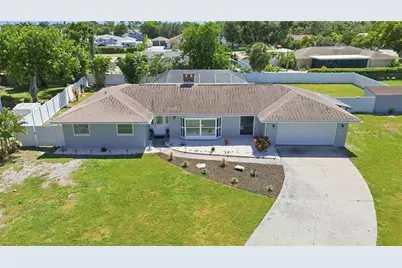 7815 18th Avenue NW, Bradenton, FL 34209 - Photo 5