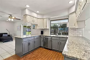 7815 18th Ave NW, Bradenton, FL 34209 - Photo 27