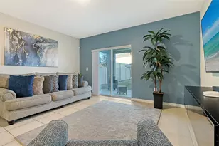 3809 Golden Oriole Pkwy, Sarasota, FL 34232 - Photo 19