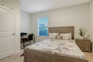3809 Golden Oriole Pkwy, Sarasota, FL 34232 - Photo 31