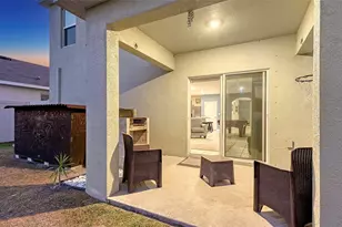 3809 Golden Oriole Pkwy, Sarasota, FL 34232 - Photo 5