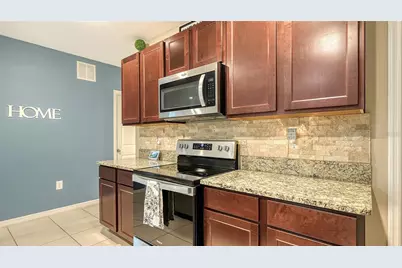 3809 Golden Oriole Parkway, Sarasota, FL 34232 - Photo 13