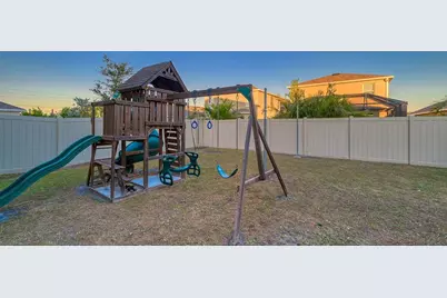 3809 Golden Oriole Parkway, Sarasota, FL 34232 - Photo 23