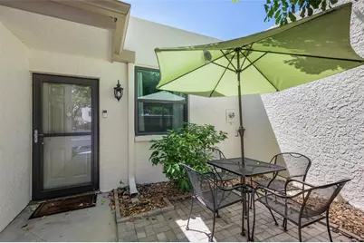 226 Sherwood Drive, Bradenton, FL 34210 - Photo 3