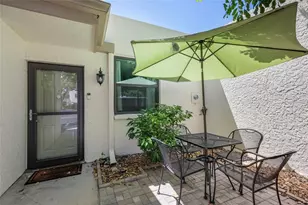 226 Sherwood Dr, Bradenton, FL 34210 - Photo 3