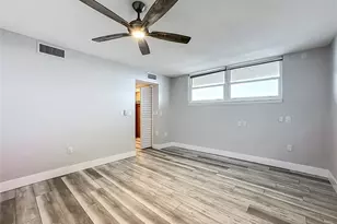 8750 Midnight Pass Rd, Sarasota, FL 34242 - Photo 23