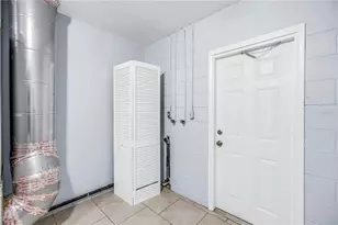 2918 Sandpointe Dr, Bradenton, FL 34205 - Photo 29