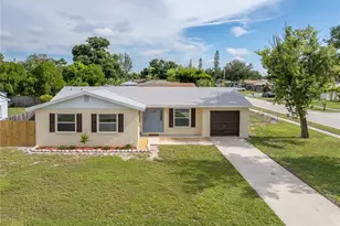 2918 Sandpointe Dr, Bradenton, FL 34205 - Photo 1