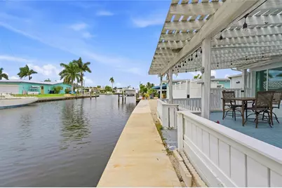 28 Seaside Court, Holmes Beach, FL 34217 - Photo 43