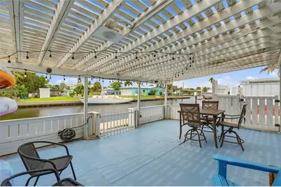 28 Seaside Court, Holmes Beach, FL 34217 - Photo 37