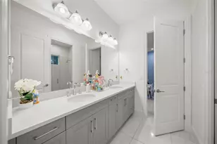16903 Verona Pl, Lakewood Ranch, FL 34202 - Photo 27