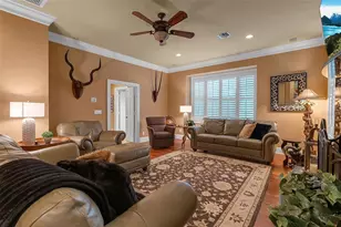 422 Blue Garden Ln, Osprey, FL 34229 - Photo 7