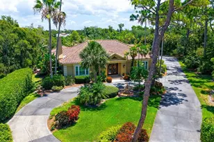 422 Blue Garden Ln, Osprey, FL 34229 - Photo 1