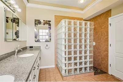5814 Fairwoods Circle, Sarasota, FL 34243 - Photo 39
