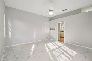 5814 Fairwoods Cir, Sarasota, FL 34243 - Photo 35
