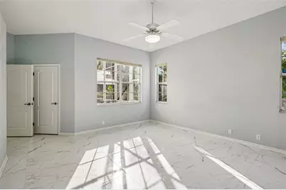 5814 Fairwoods Circle, Sarasota, FL 34243 - Photo 37