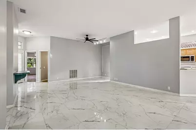 5814 Fairwoods Circle, Sarasota, FL 34243 - Photo 7