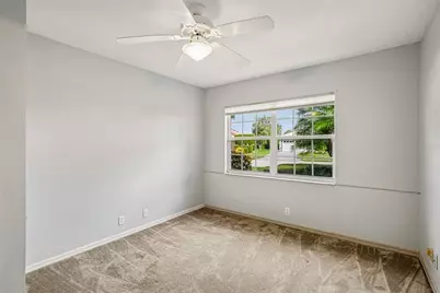 5814 Fairwoods Circle, Sarasota, FL 34243 - Photo 29