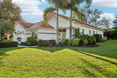 5814 Fairwoods Circle, Sarasota, FL 34243 - Photo 3