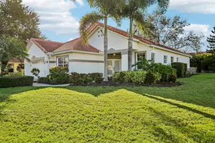 5814 Fairwoods Cir, Sarasota, FL 34243 - Photo 3