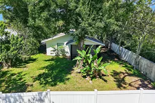 1974/76 Debbie St, Sarasota, FL 34231 - Photo 23