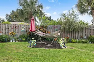 3012 Hyde Park St, Sarasota, FL 34239 - Photo 51