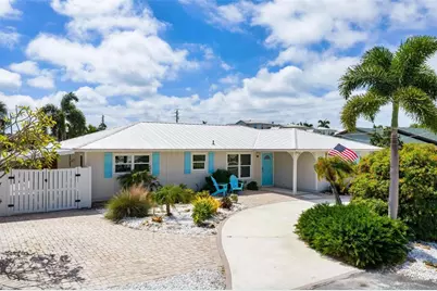 503 65th Street, Holmes Beach, FL 34217 - Photo 11