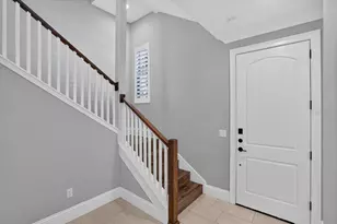 1250 May Ln, Sarasota, FL 34236 - Photo 9