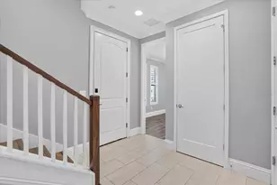 1250 May Ln, Sarasota, FL 34236 - Photo 11