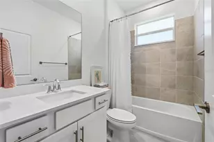 8776 Saint Kitts Circle, Englewood, FL 34224 - Photo 19