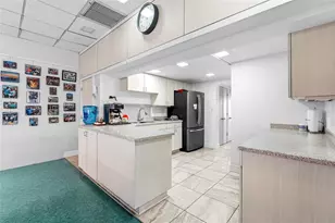 2055 Champion St, Sarasota, FL 34231 - Photo 47