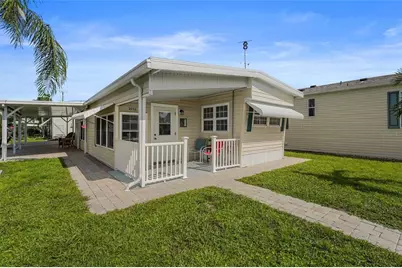 2055 Champion Street, Sarasota, FL 34231 - Photo 3
