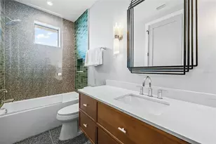 2109 Avenue C, Bradenton Beach, FL 34217 - Photo 31