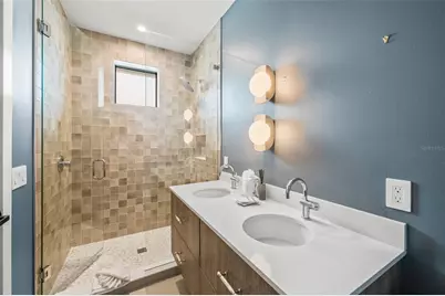 2109 Avenue C, Bradenton Beach, FL 34217 - Photo 39