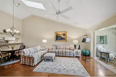 3266 Sandleheath #51, Sarasota, FL 34235 - Photo 7