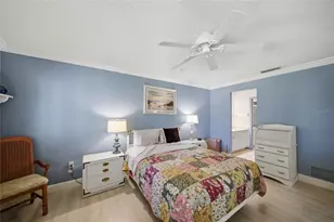 3266 Sandleheath, Sarasota, FL 34235 - Photo 19