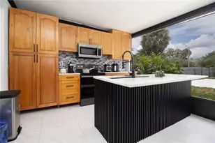 4313 Hollow Hill Dr, Tampa, FL 33624 - Photo 23