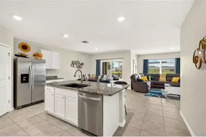 17206 Reserva Drive, Bradenton, FL 34211 - Photo 11