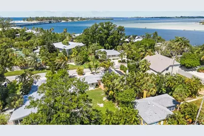 760 Longboat Court, Longboat Key, FL 34228 - Photo 33