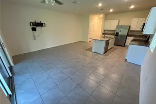 8736 Milestone Dr, Sarasota, FL 34238 - Photo 5