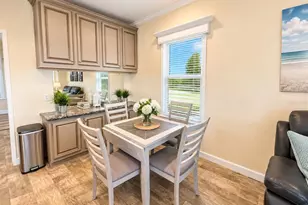 1607 Illinois Ave, Bradenton, FL 34207 - Photo 7