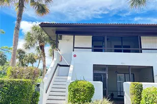 350 Barcelona Dr, Bradenton, FL 34210 - Photo 1