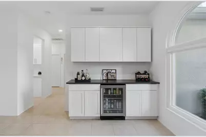 414 Londonderry Drive, Sarasota, FL 34240 - Photo 21