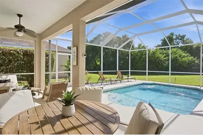 414 Londonderry Drive, Sarasota, FL 34240 - Photo 7