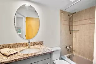 4424 Friar Tuck Ln, Sarasota, FL 34232 - Photo 19